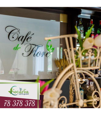 Ресторан Café de Floré  – это теплая и гостеприимная атмосфера!